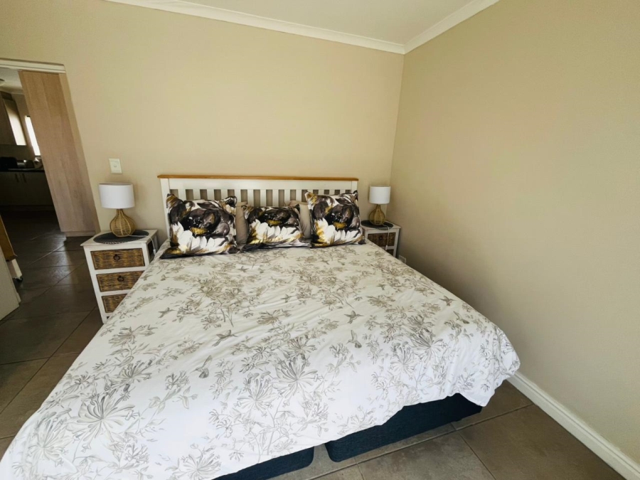 To Let 2 Bedroom Property for Rent in Hartenbos Central Western Cape